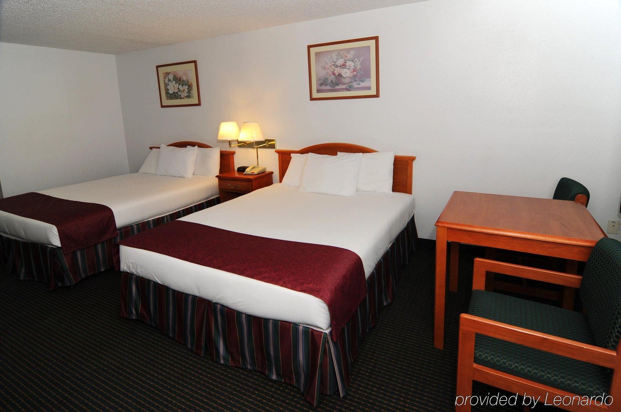 Sagamar Inn Cleburne Exterior photo